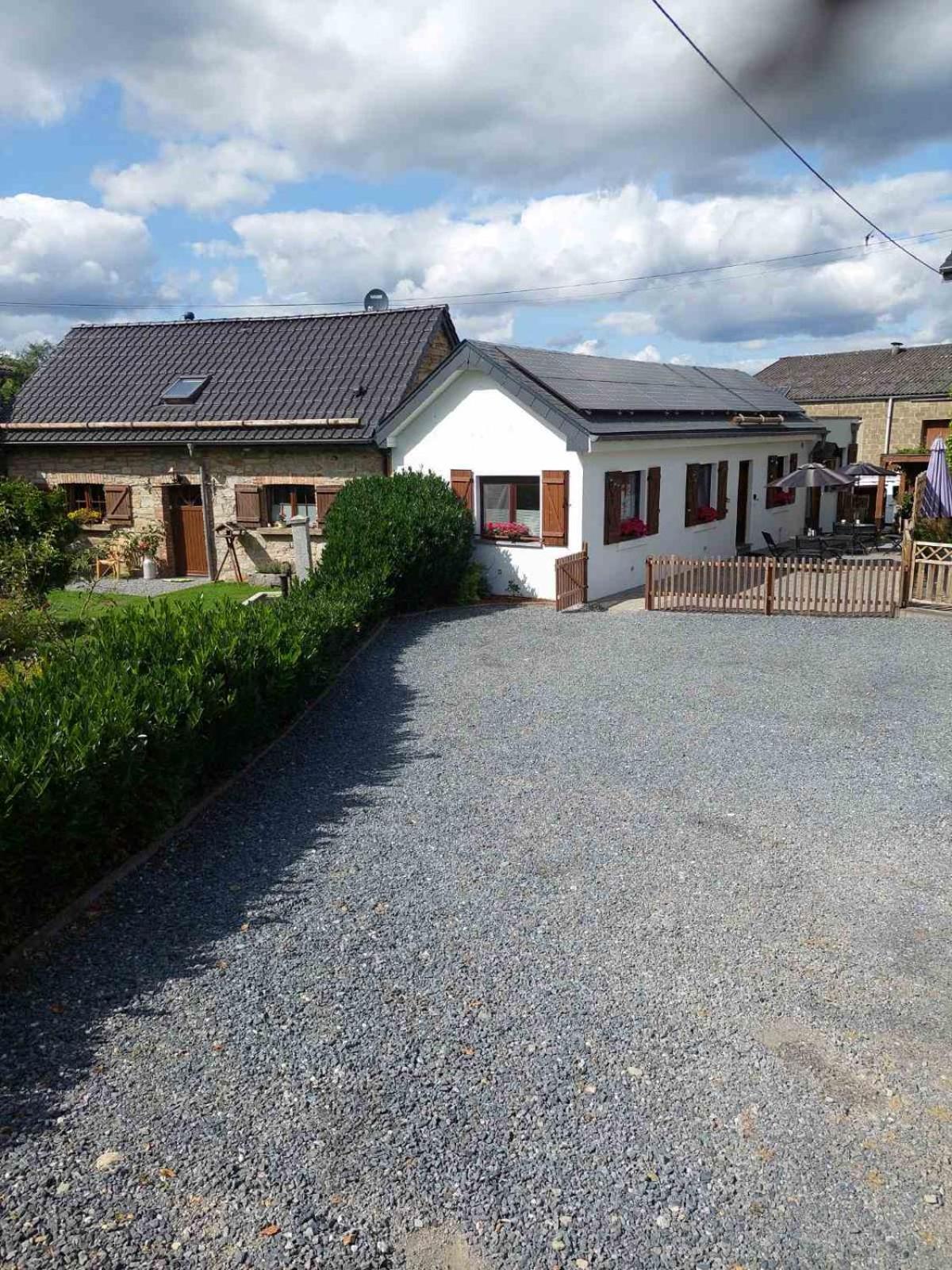 La Petite Suisse Bed & Breakfast Malmedy Exterior photo